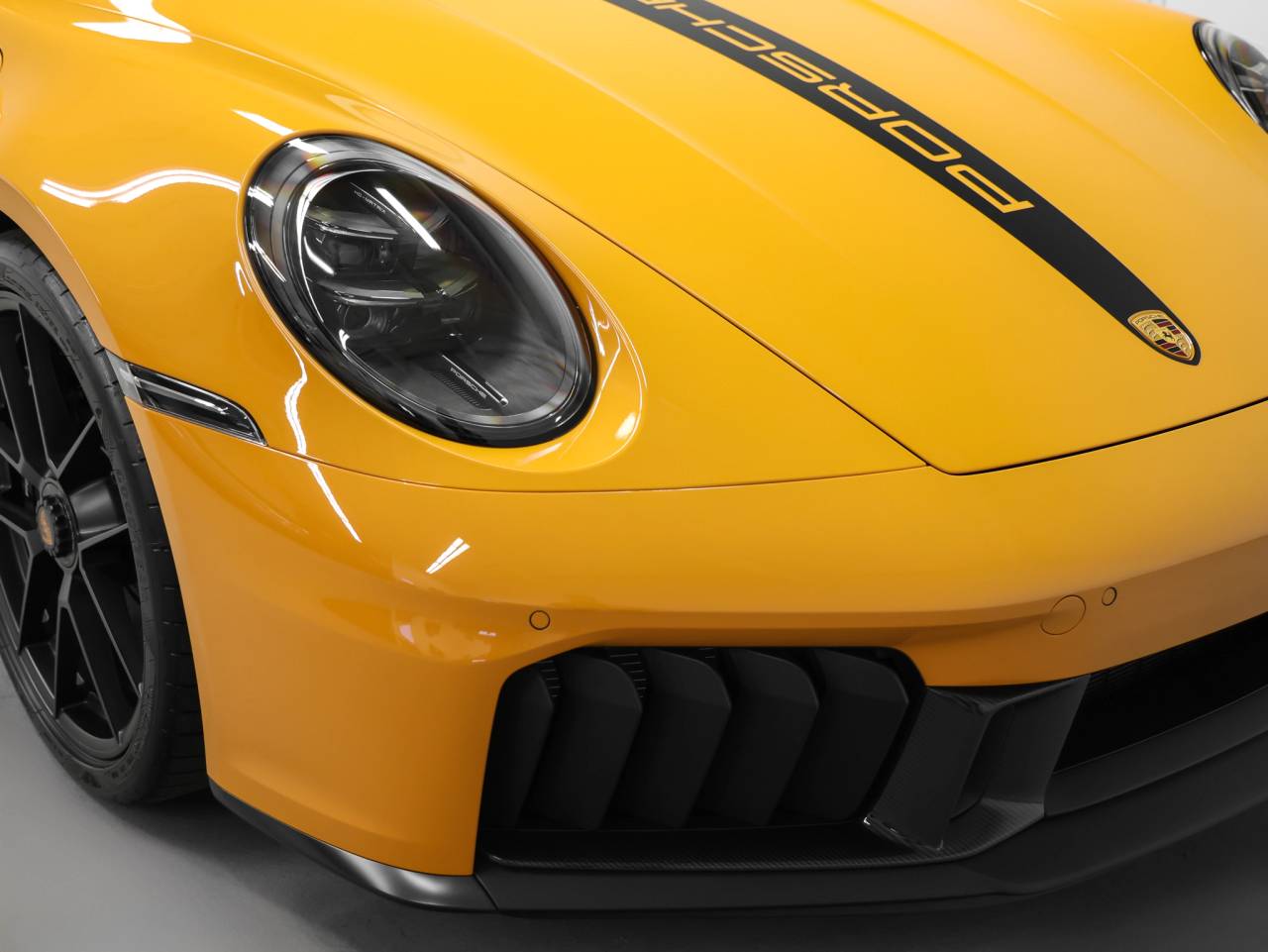 2025 Porsche 911 911 Carrera GTS