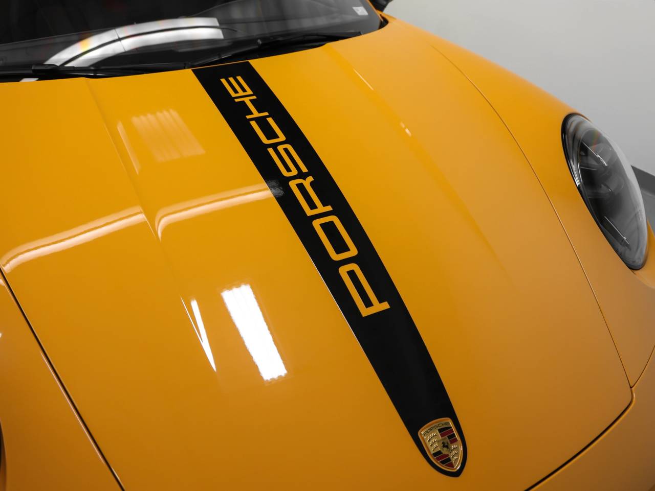 2025 Porsche 911 911 Carrera GTS