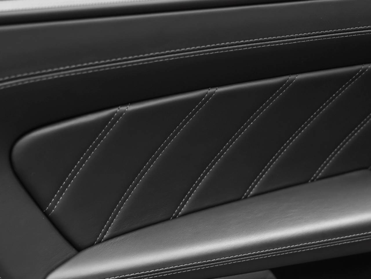 2025 Porsche 911 911 Carrera GTS