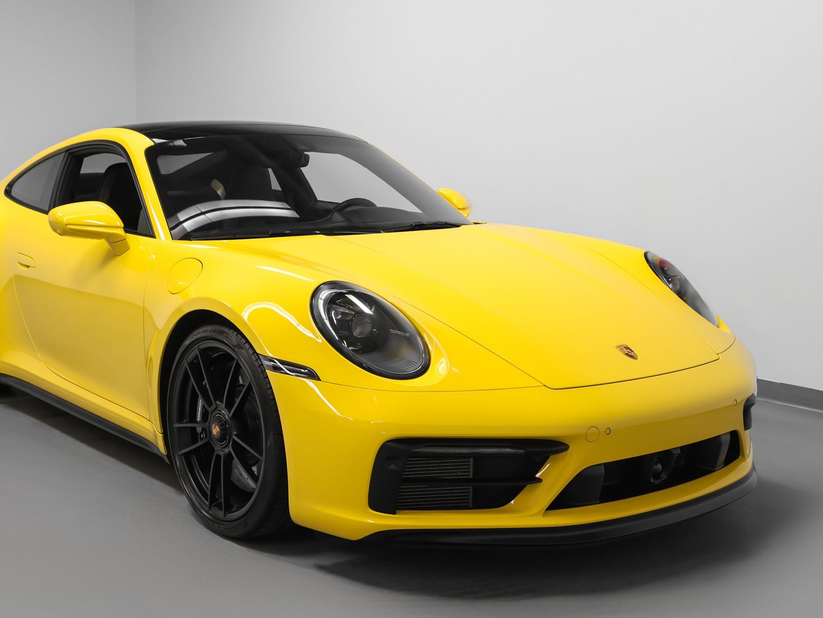 2024 Porsche 911 Carrera GTS