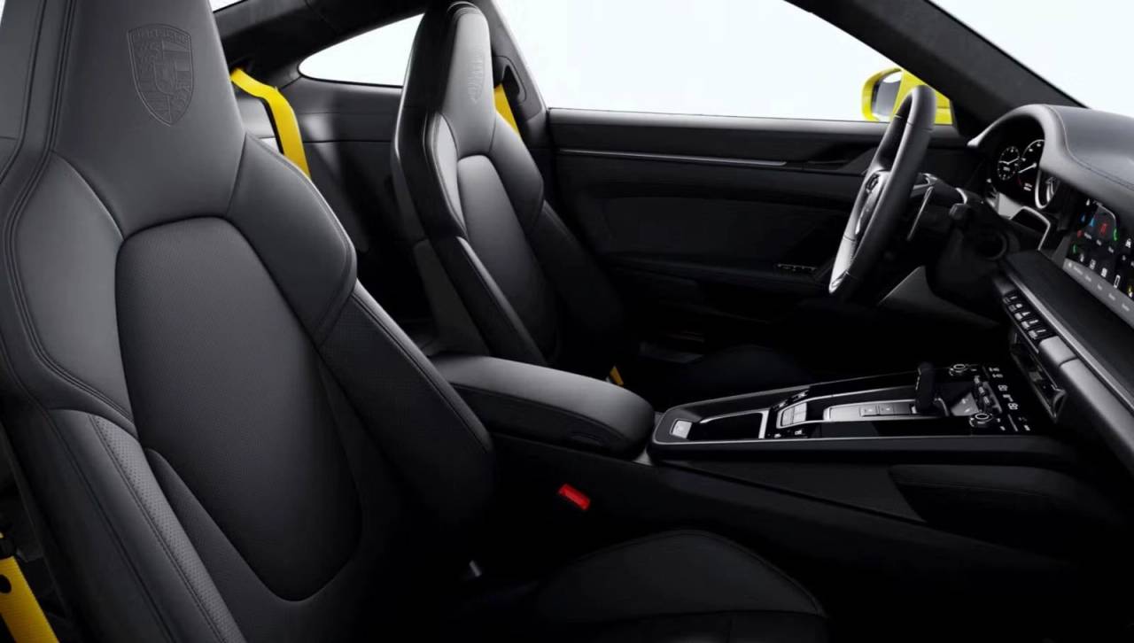 2024 Porsche 911 Carrera GTS