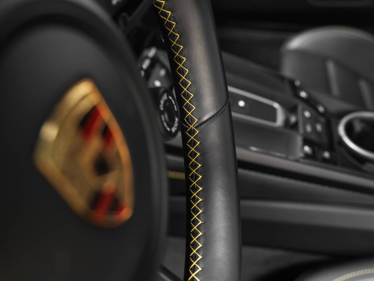 2024 Porsche 911 Carrera GTS