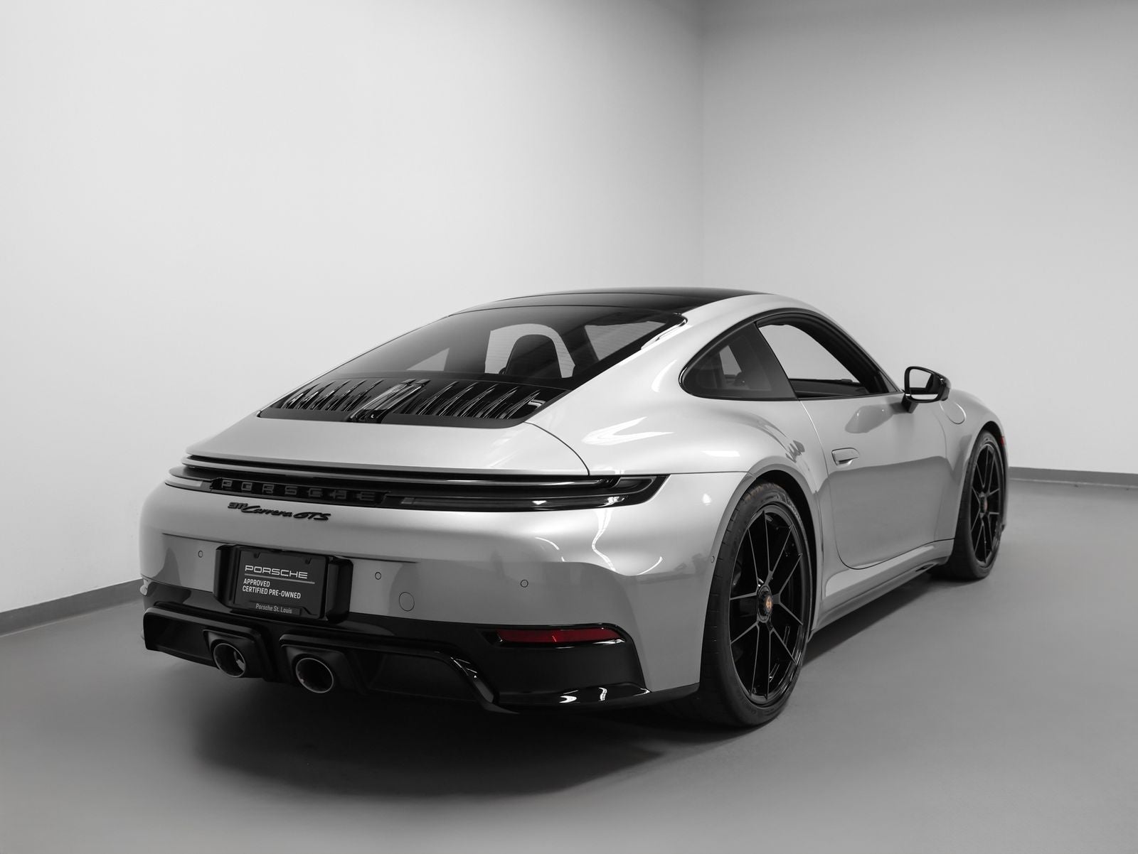 2025 Porsche 911 Carrera GTS