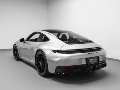 2025 Porsche 911 Carrera GTS