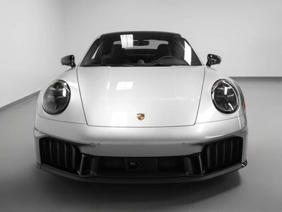 2025 Porsche 911 Carrera GTS