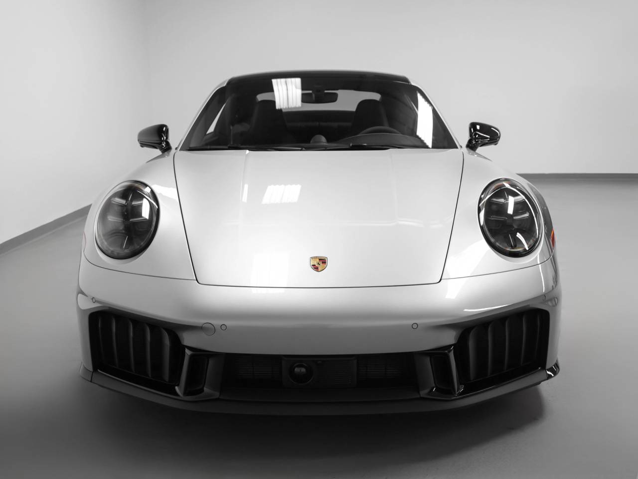 2025 Porsche 911 Carrera GTS