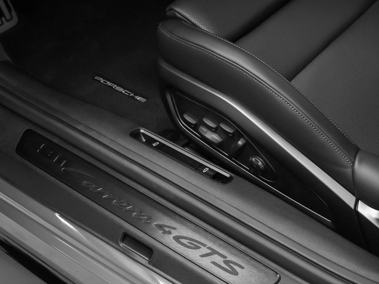 2026 Porsche 911 911 Carrera 4 GTS