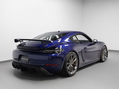 2022 Porsche 718 Cayman GT4