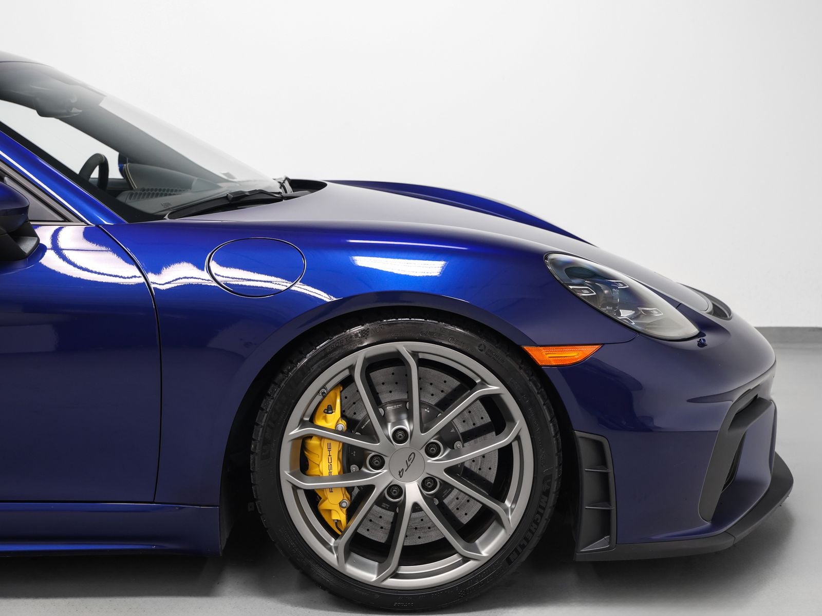 2022 Porsche 718 Cayman GT4