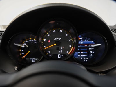 2022 Porsche 718 Cayman GT4