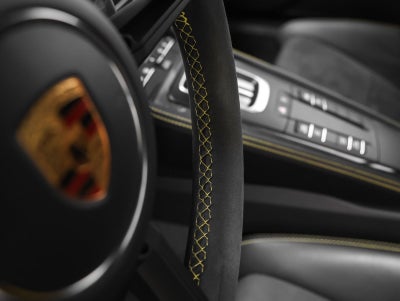 2022 Porsche 718 Cayman GT4