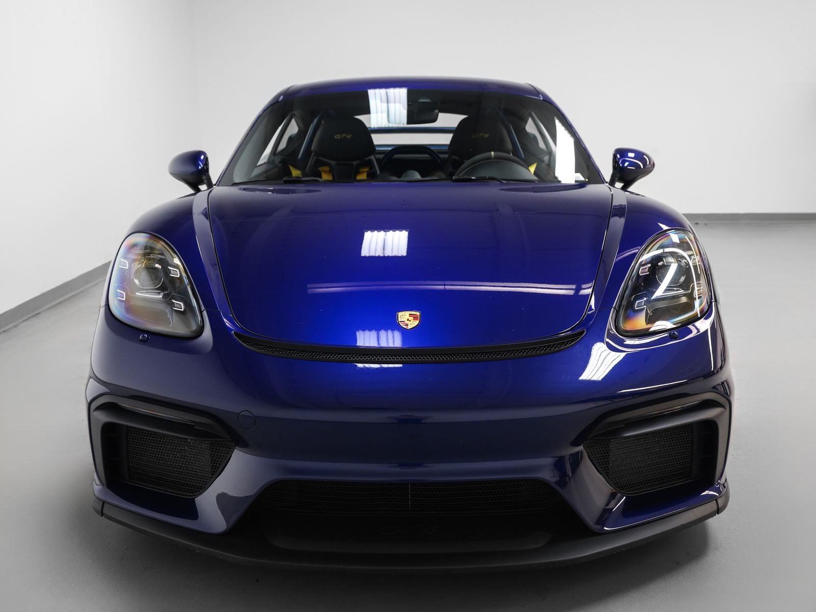 2022 Porsche 718 Cayman GT4