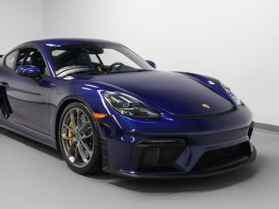 2022 Porsche 718 Cayman GT4