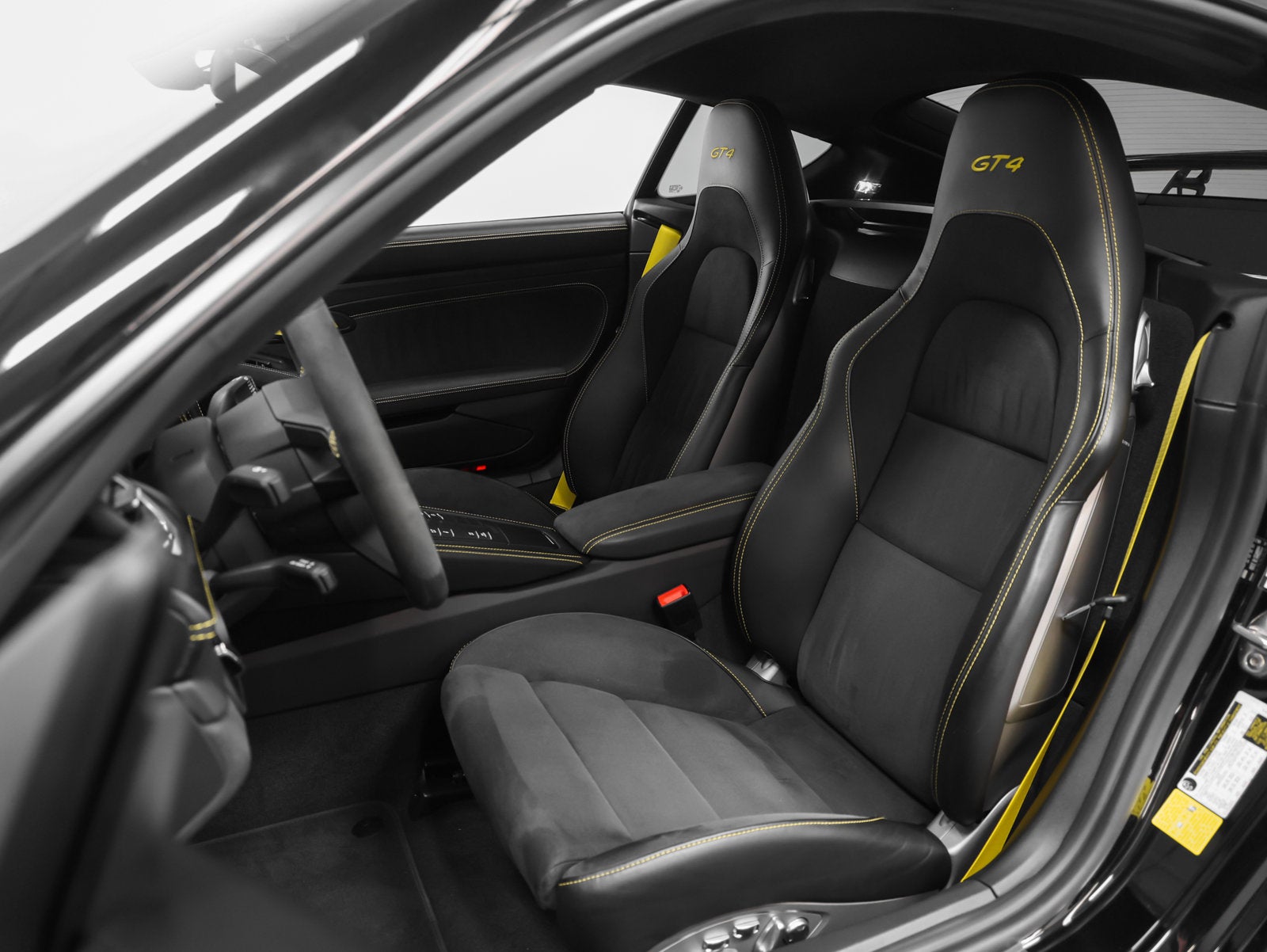 2021 Porsche 718 718 Cayman GT4