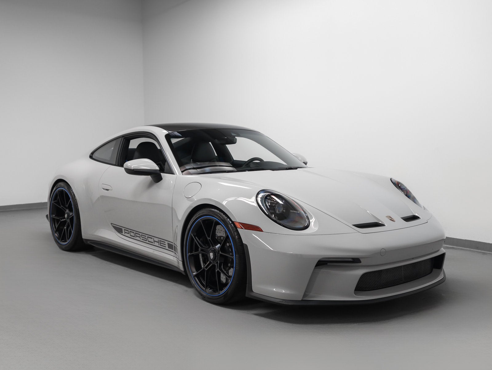 2022 Porsche 911 GT3 Touring