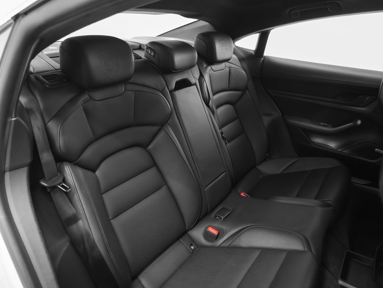 2021 Porsche Taycan Taycan Turbo