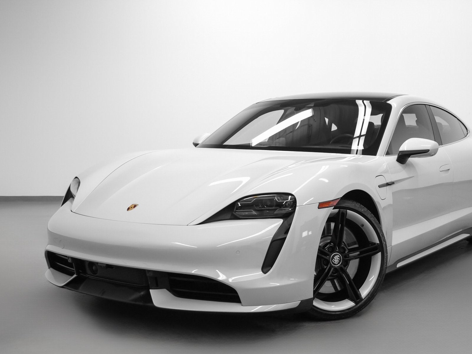 2021 Porsche Taycan Taycan Turbo