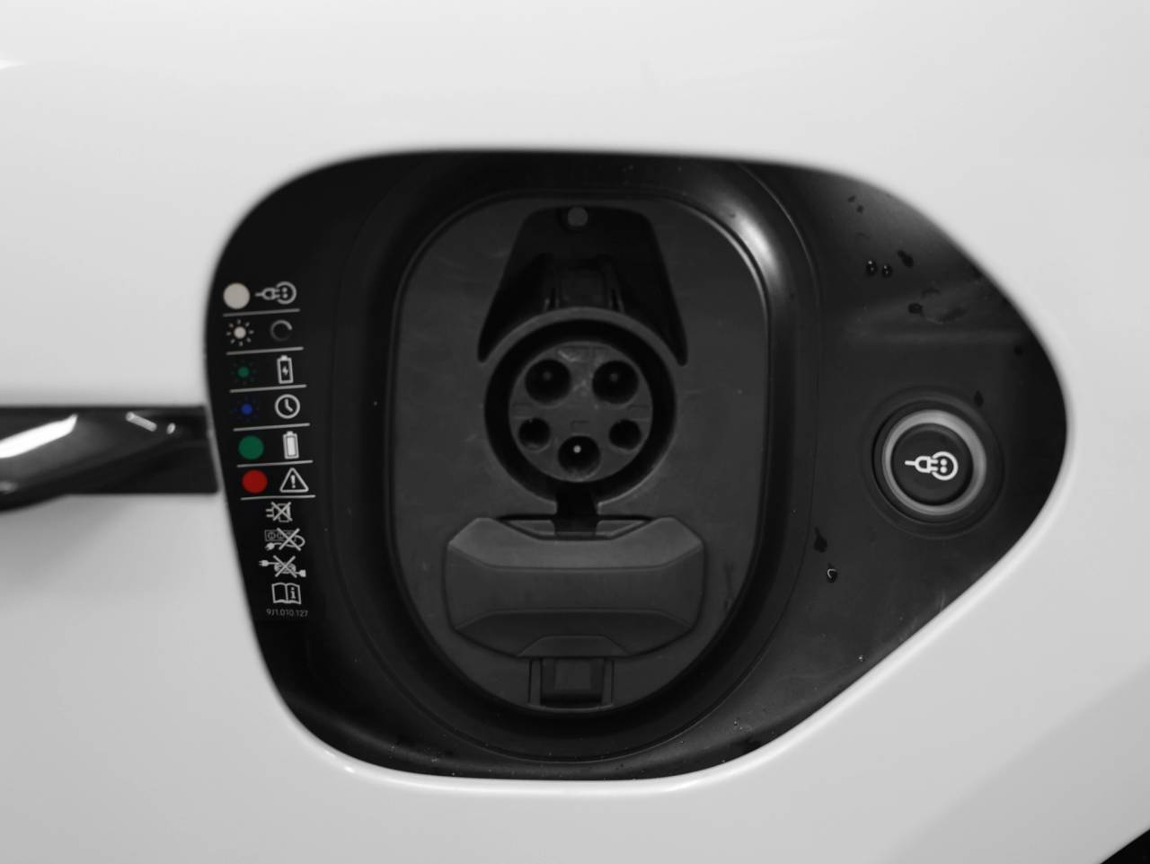 2021 Porsche Taycan Taycan Turbo