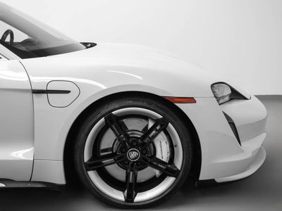 2021 Porsche Taycan Taycan Turbo
