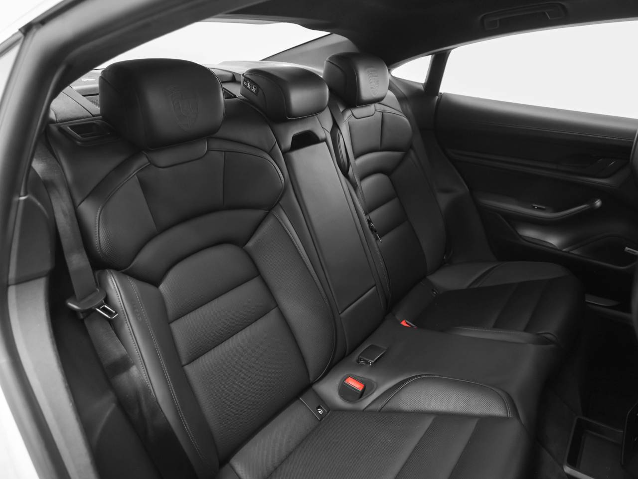 2021 Porsche Taycan Taycan Turbo