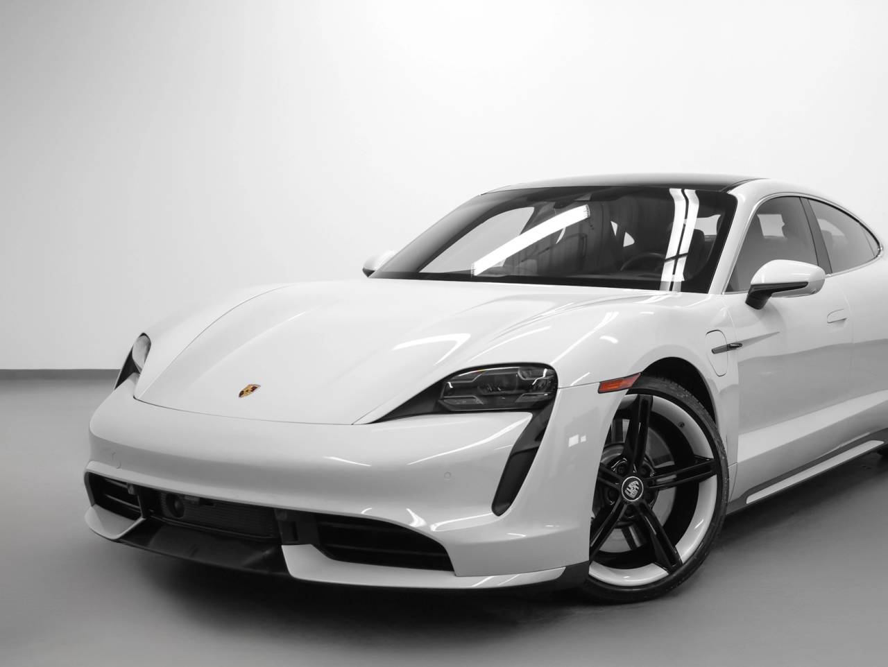 2021 Porsche Taycan Taycan Turbo