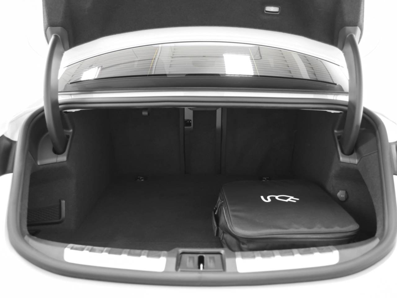 2024 Porsche Taycan Taycan Turbo (MY24)