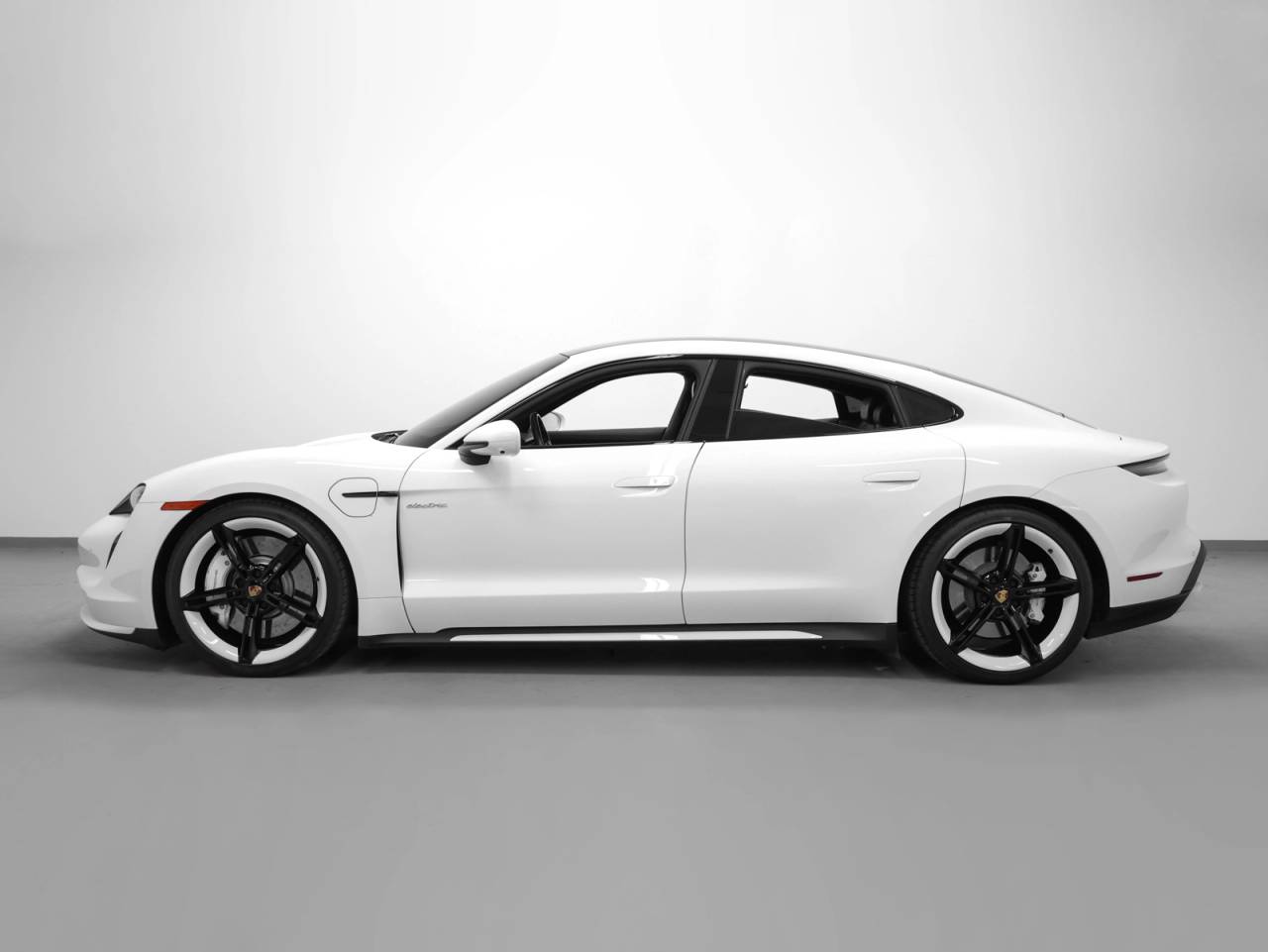 2024 Porsche Taycan Taycan Turbo (MY24)