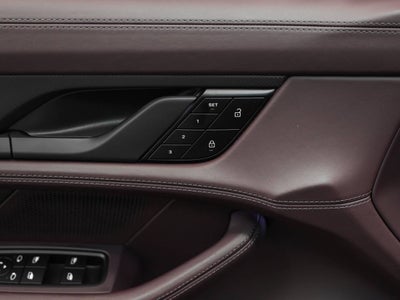 2024 Porsche Taycan Taycan Turbo (MY24)