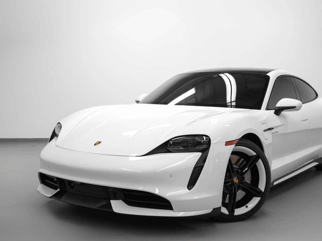 2024 Porsche Taycan Taycan Turbo (MY24)