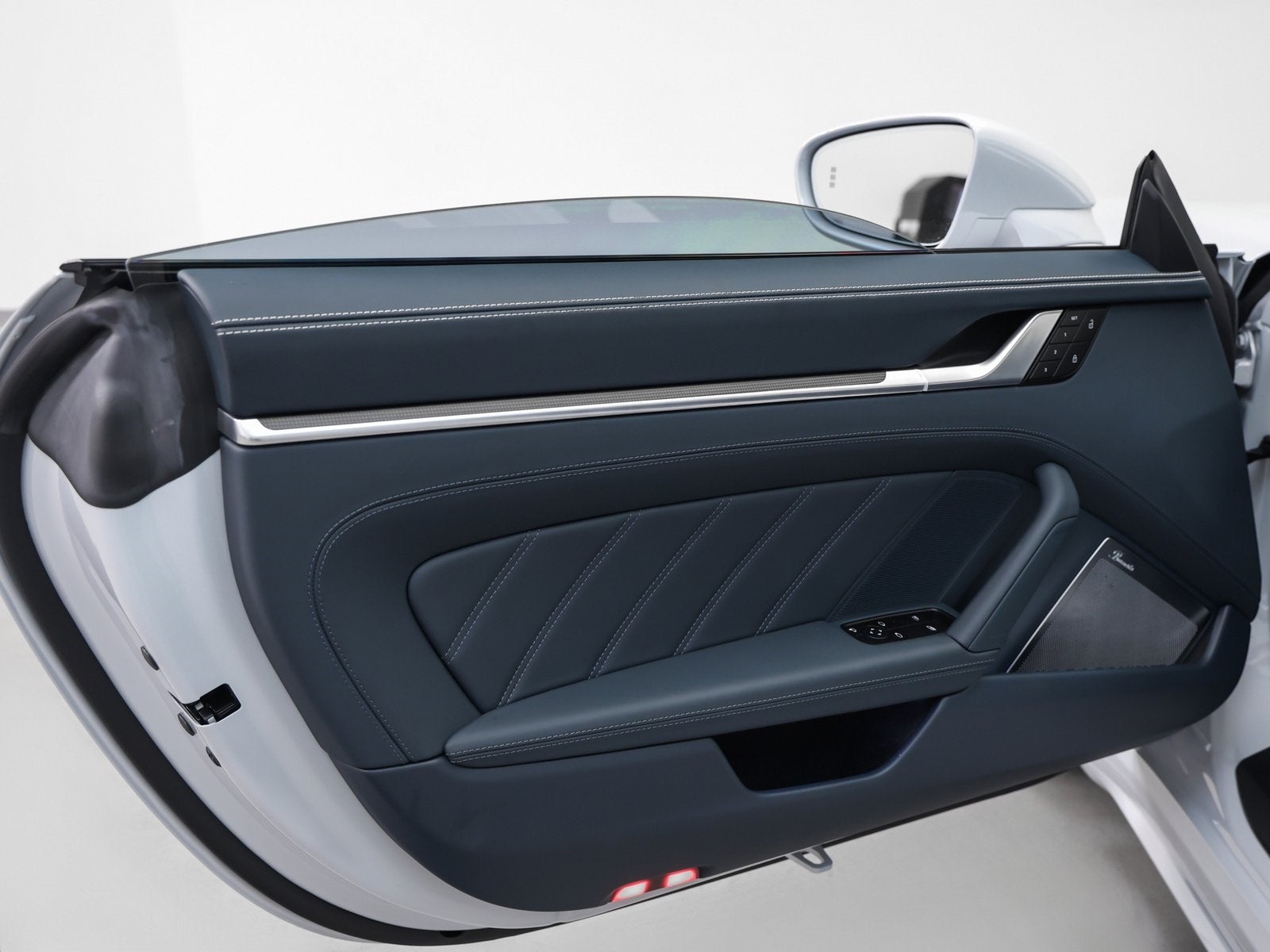 2025 Porsche 911 911 Turbo S