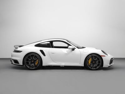 2024 Porsche 911 Turbo S