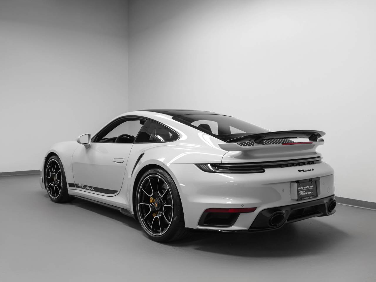 2025 Porsche 911 911 Turbo S