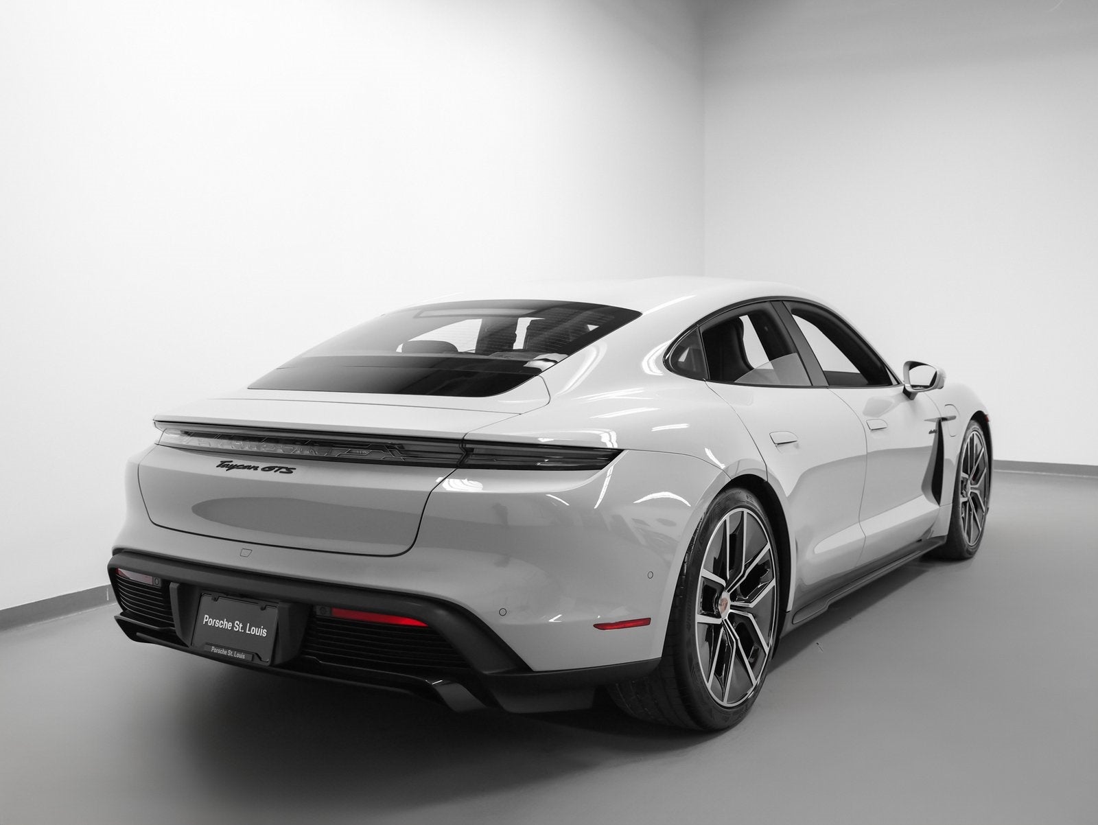 2026 Porsche Taycan Taycan GTS