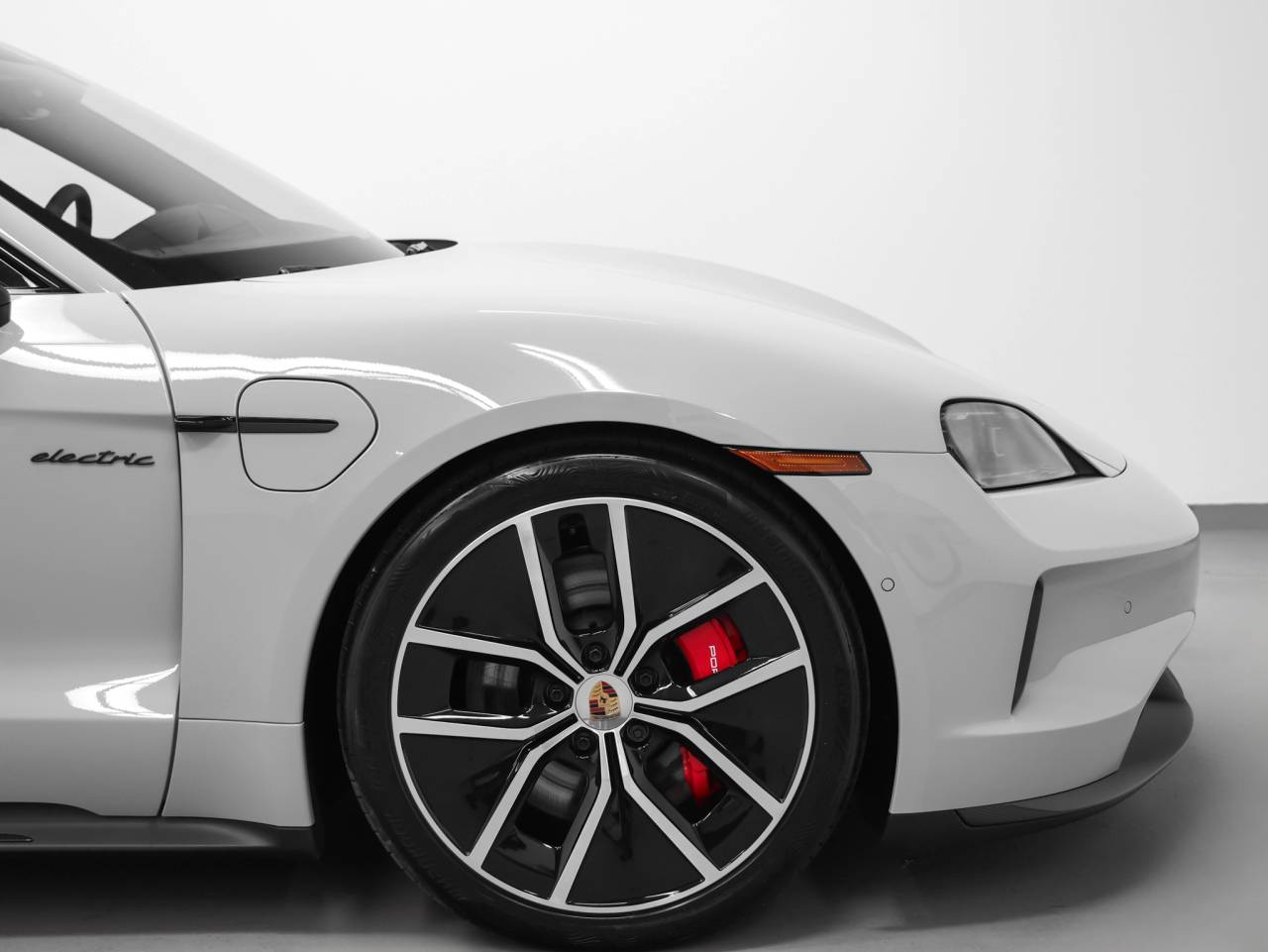 2026 Porsche Taycan Taycan GTS