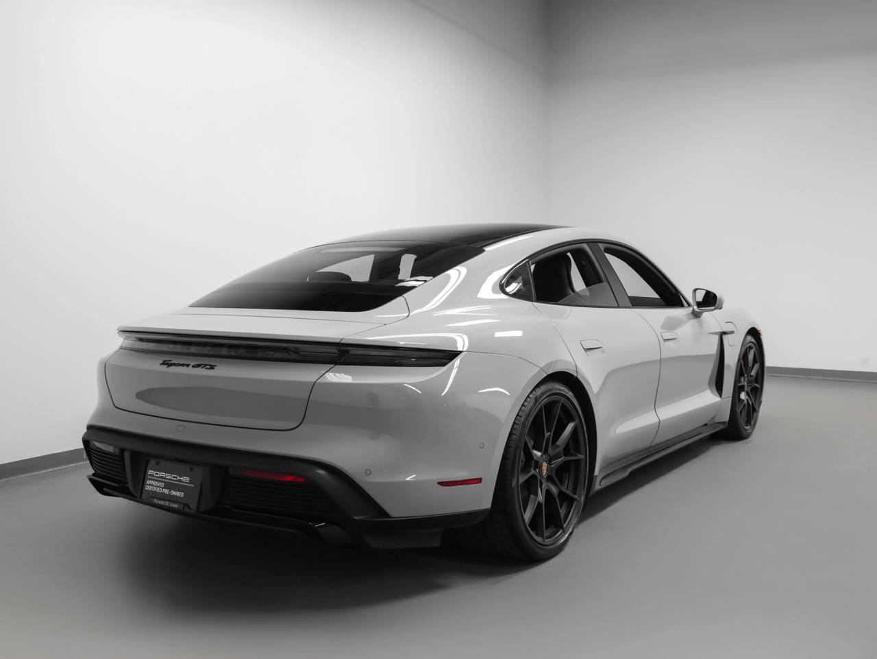 2024 Porsche Taycan Taycan GTS
