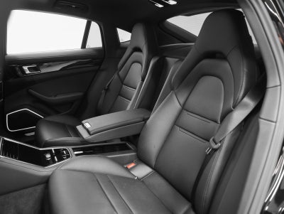 2023 Porsche Panamera Panamera 4 E-Hybrid