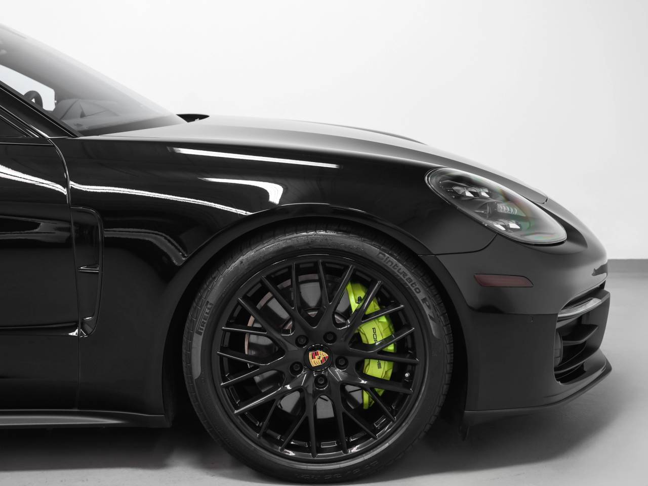 2023 Porsche Panamera Panamera 4 E-Hybrid