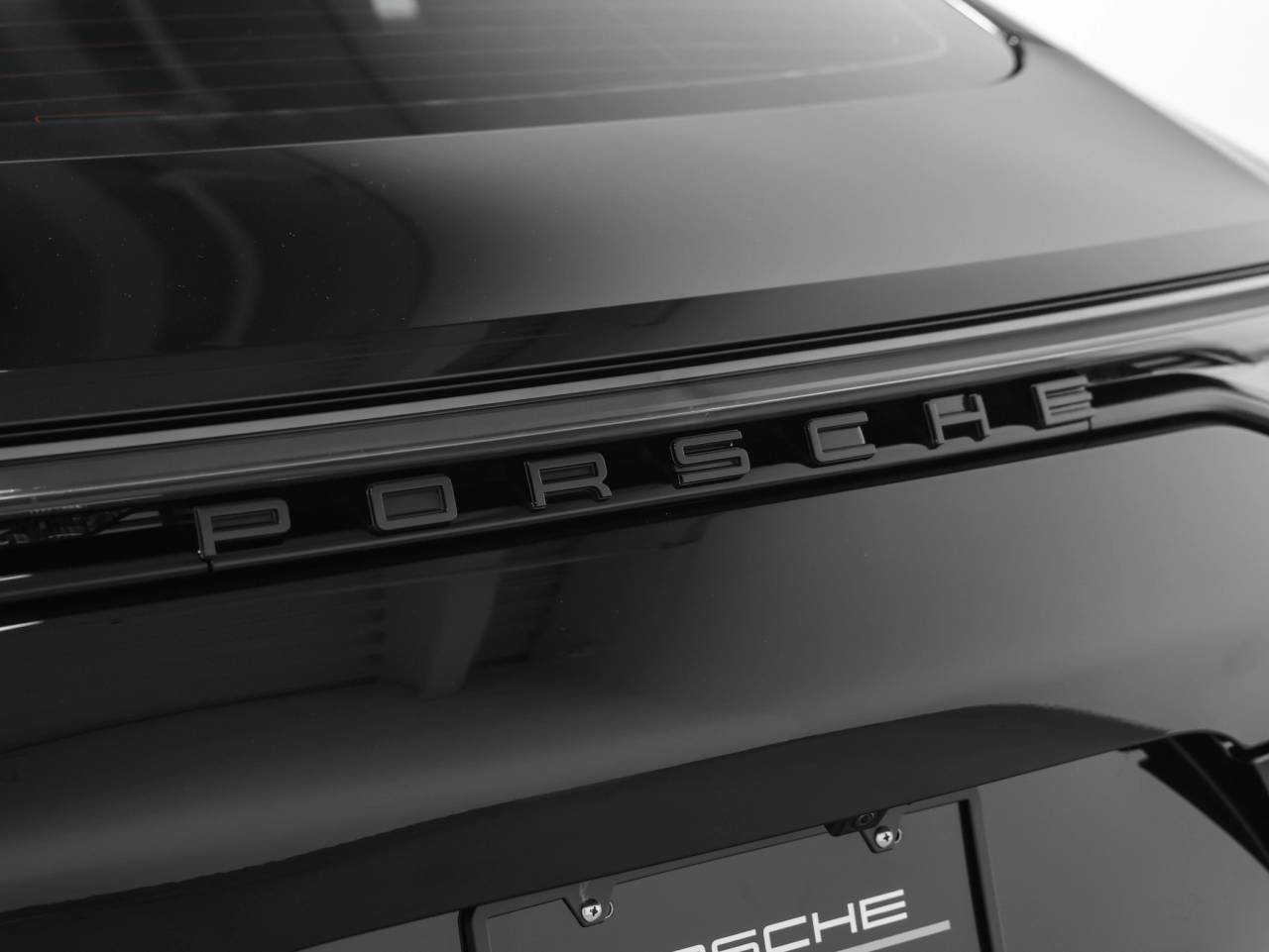 2023 Porsche Panamera Panamera 4 E-Hybrid