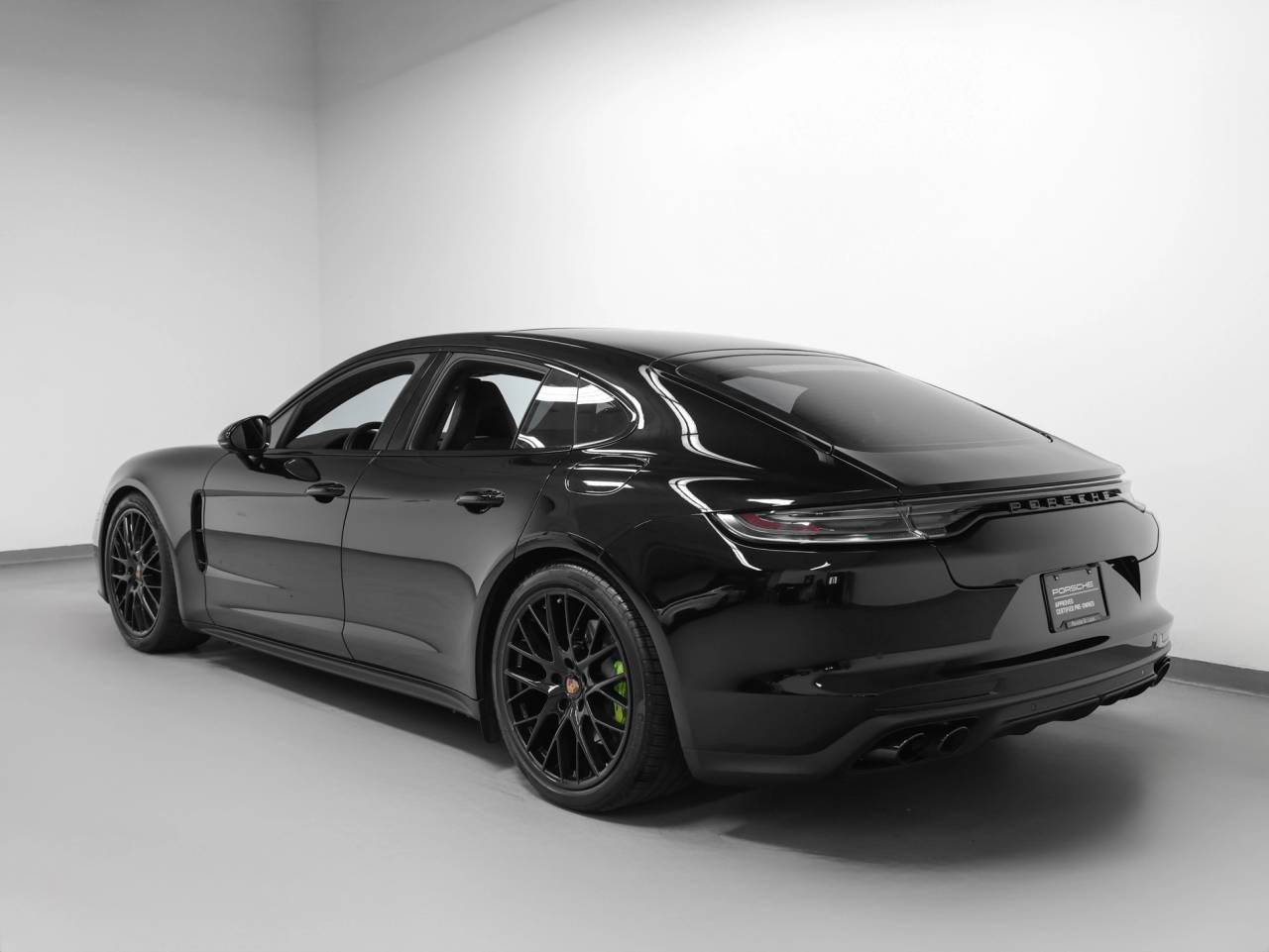 2023 Porsche Panamera Panamera 4 E-Hybrid