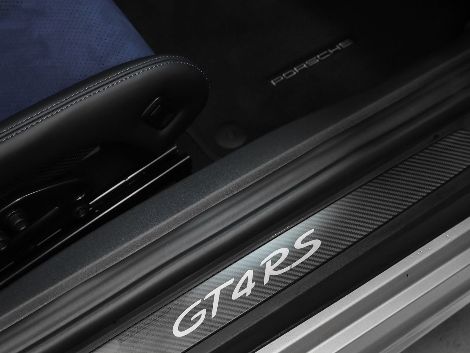 2025 Porsche 718 718 Cayman GT4 RS