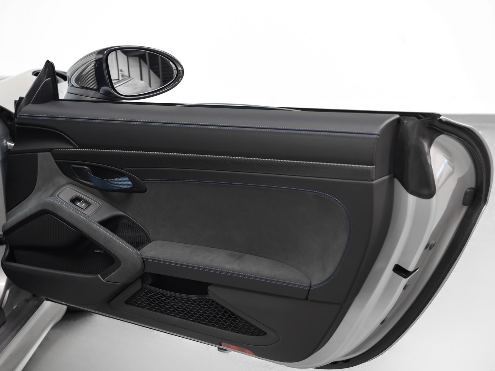 2025 Porsche 718 718 Cayman GT4 RS