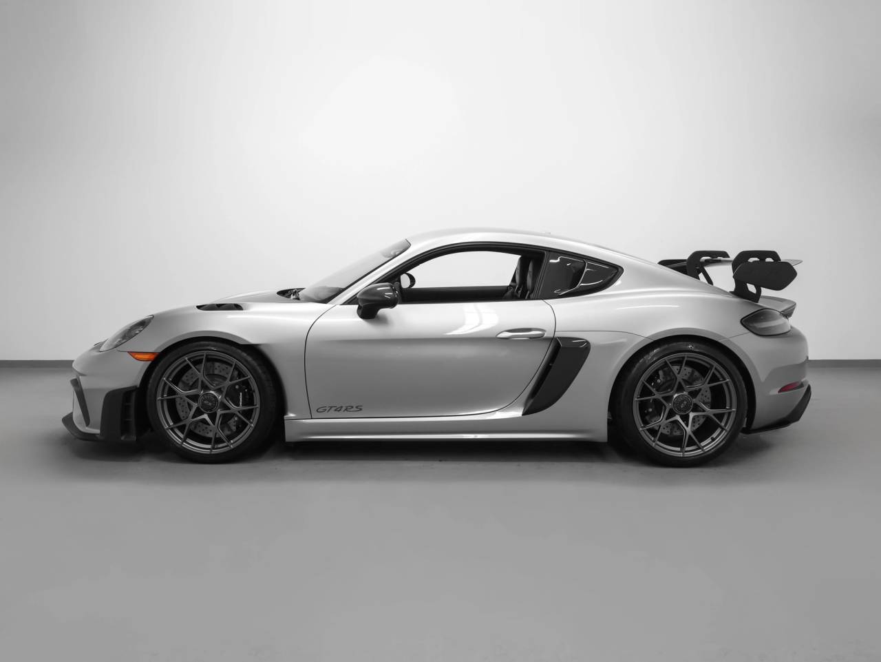 2025 Porsche 718 718 Cayman GT4 RS