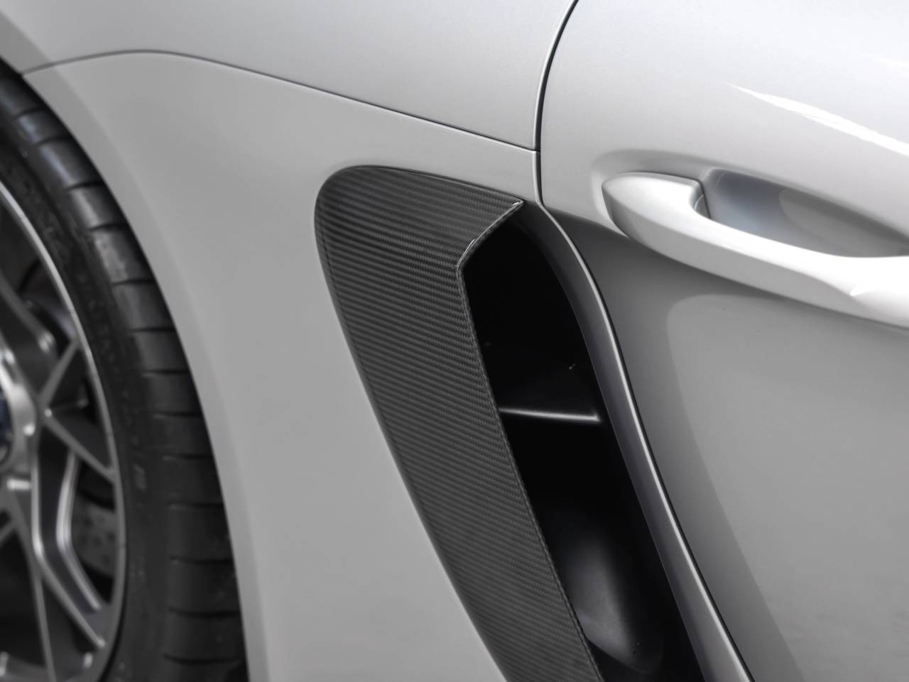 2025 Porsche 718 718 Cayman GT4 RS