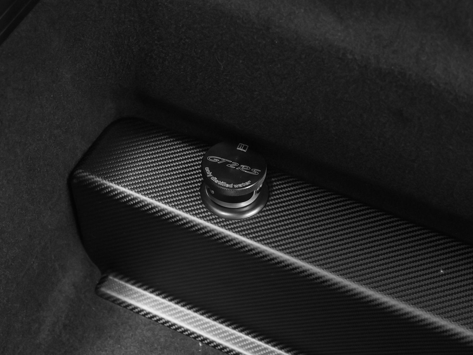 2018 Porsche 911 GT2 RS Weissach Package