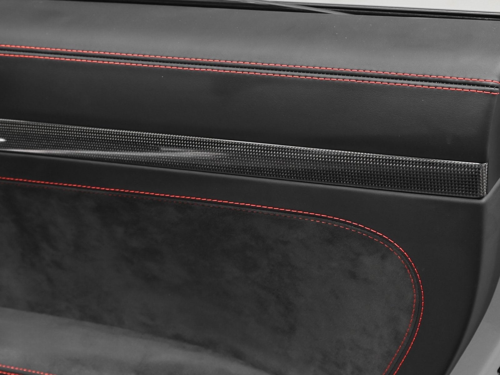 2018 Porsche 911 GT2 RS Weissach Package