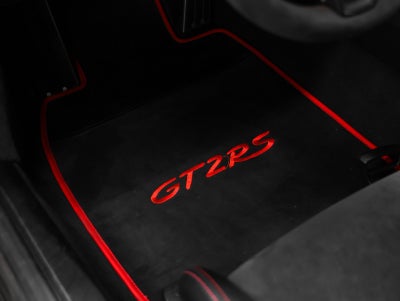 2018 Porsche 911 GT2 RS Weissach Package