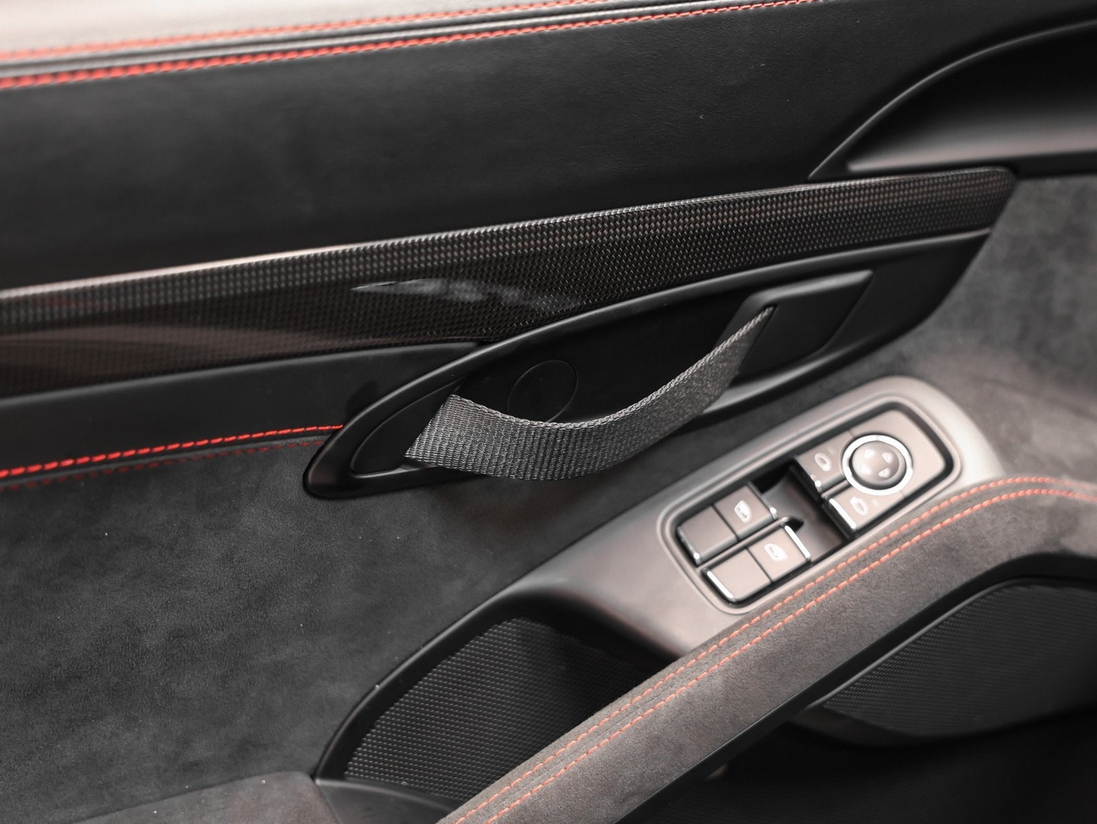 2018 Porsche 911 GT2 RS Weissach Package