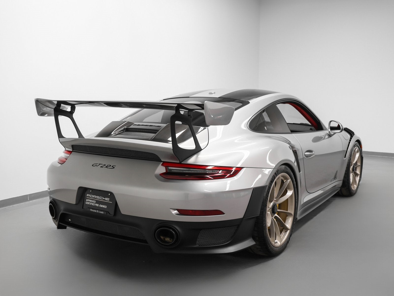2019 Porsche 911 911 GT2 RS