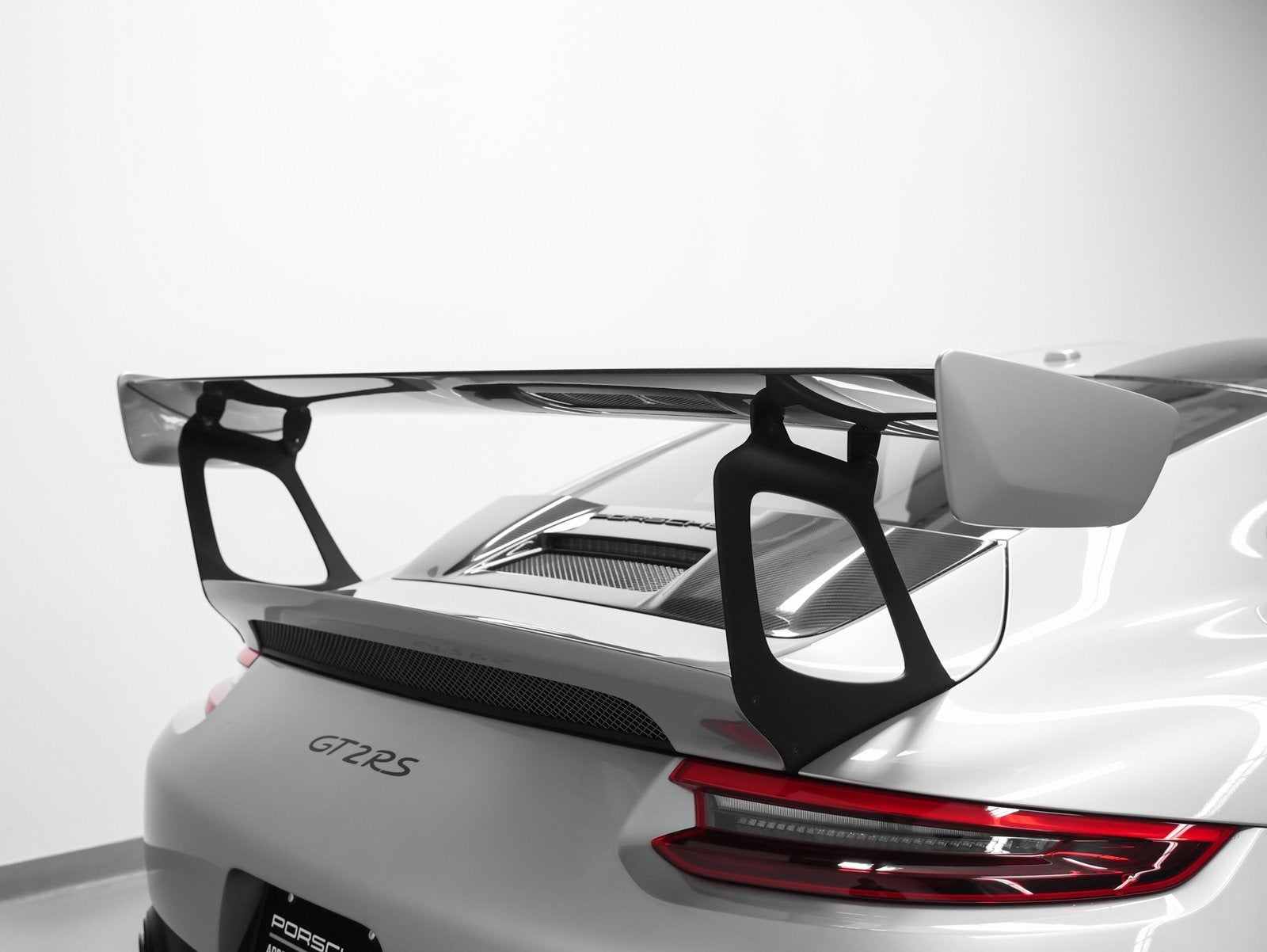 2019 Porsche 911 911 GT2 RS