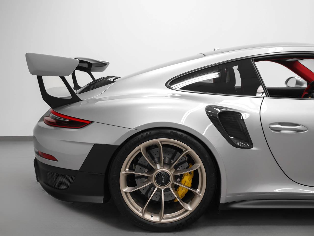 2019 Porsche 911 911 GT2 RS